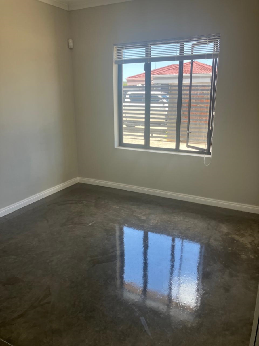 To Let 2 Bedroom Property for Rent in Windsor Park Eastern Cape